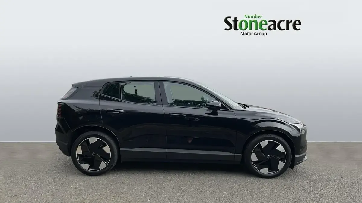 New Volvo EX30 Performance 314 kW (428 HP) 2025 Black SUV