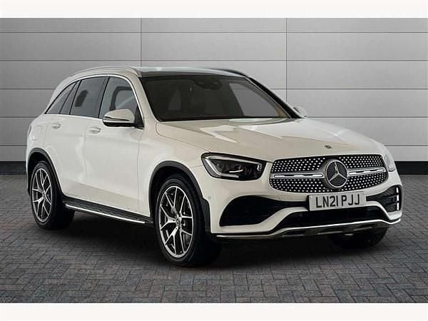 White Used 2021 Mercedes GLC300 AMG Line Premium SUV | £27,595 (Fair price) - Image 1/2