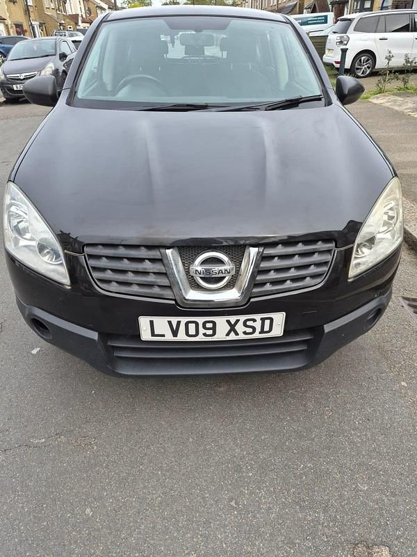 Used Nissan Qashqai Visia 113 HP (83 kW) 2009 Black SUV