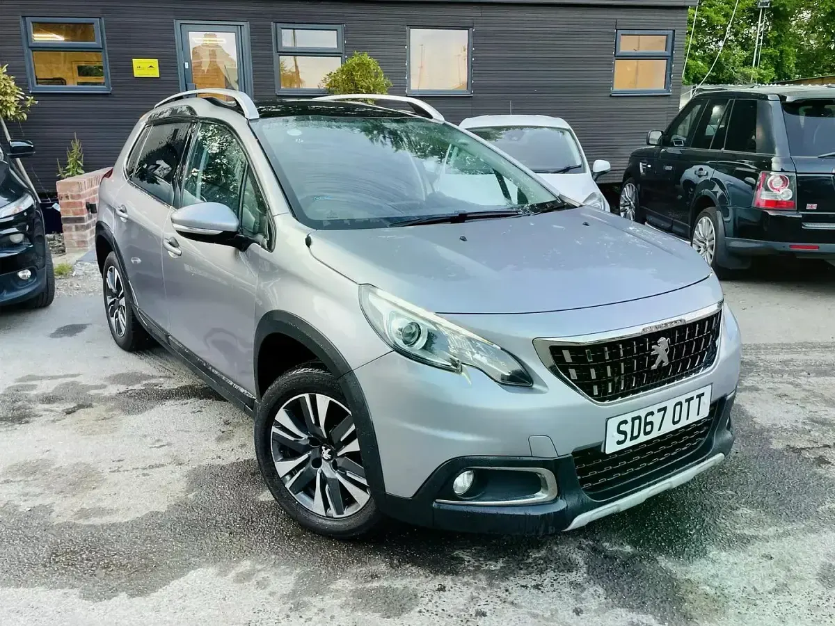 Usado Peugeot 2008 Allure 2017 Cinzento SUV