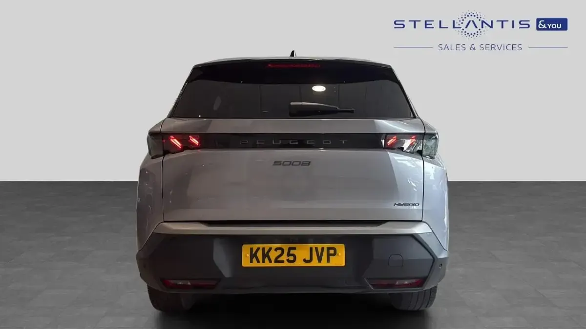 Used Peugeot 5008 GT 143 HP (105 kW) 2025 Grey SUV