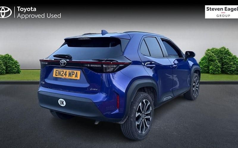 Used Toyota Yaris Hybrid Design 116 HP (85 kW) 2026 Estate