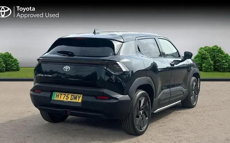 Used Toyota Urban Cruiser Design 127 kW (174 HP) 2026 Black SUV