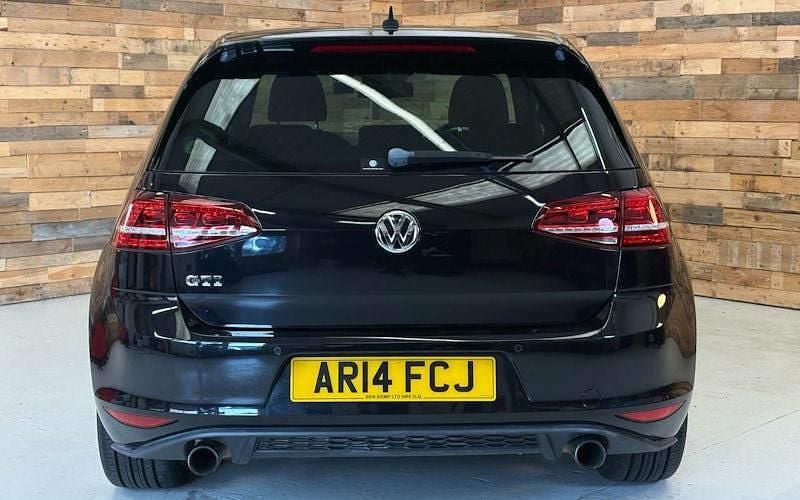 Used VW Golf VII GTI 220 HP (161 kW) 2015 Hatchback