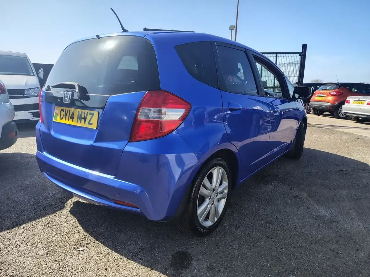 Używany Honda Jazz ES 2014 Niebieski Hatchback
