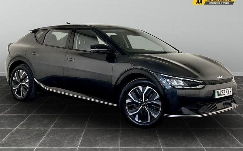 Used 2024 Kia EV6 Air SUV | £19,795 (Super price) - Image 1/2