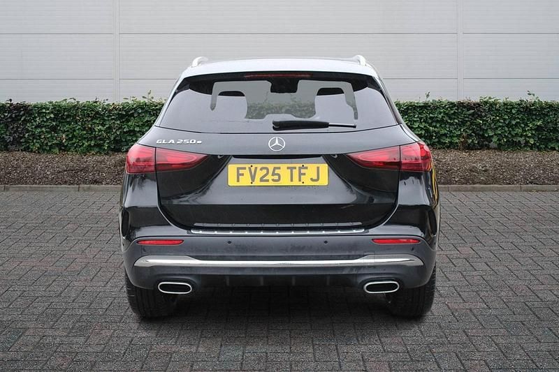 Used Mercedes GLA250 Executive 2025 Black SUV
