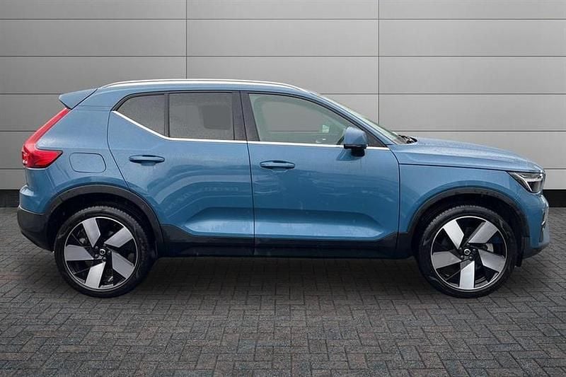 Used Volvo XC40 Ultimate 262 HP (192 kW) 2023 Fjord blue SUV