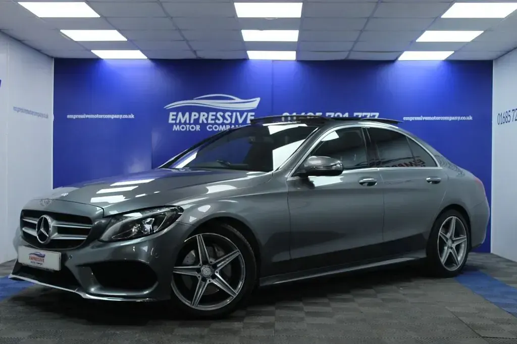 Used Mercedes C220 AMG Line Premium 170 HP (125 kW) 2017 Grey Sedan