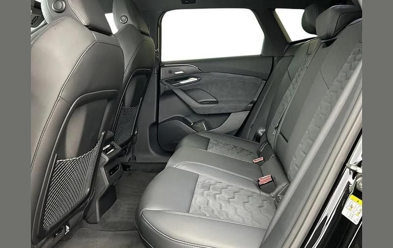 Used Audi e-tron Performance 269 kW (367 HP) 2025 Black SUV