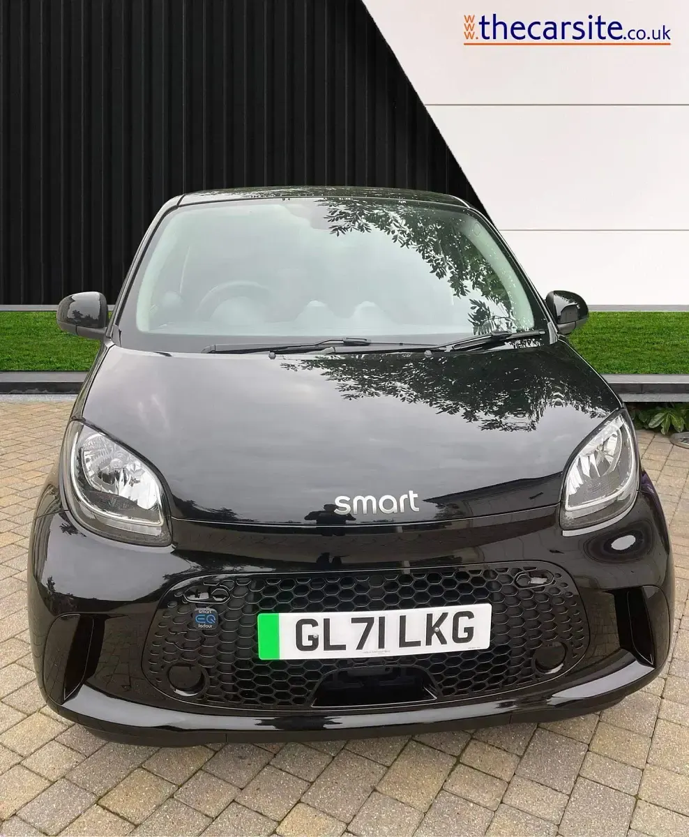 Used Smart ForFour Electric Drive Premium 60 kW (82 HP) 2021 Black Hatchback