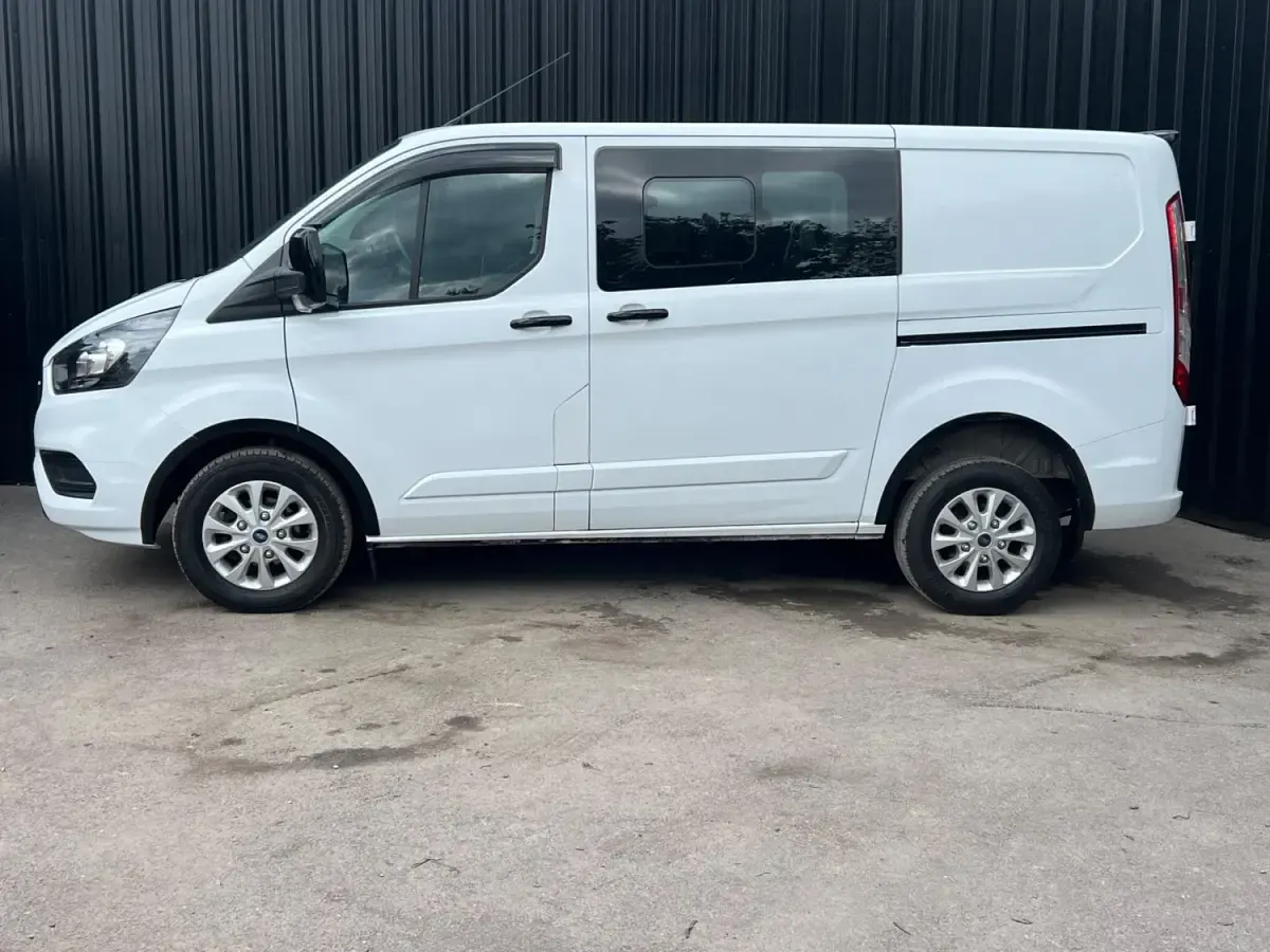 Używany Ford Transit Custom S 105 KM (77 kW) 2022 Biały Van