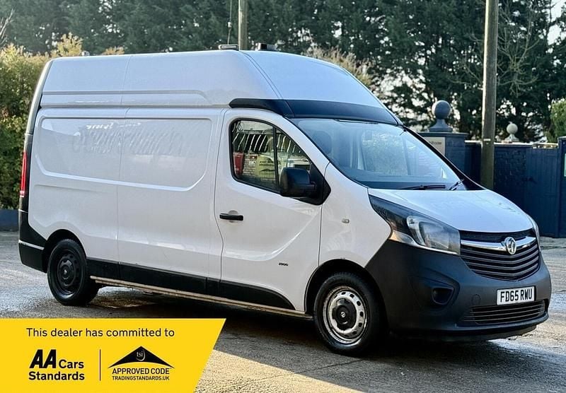 Used Vauxhall Vivaro S 2016 White