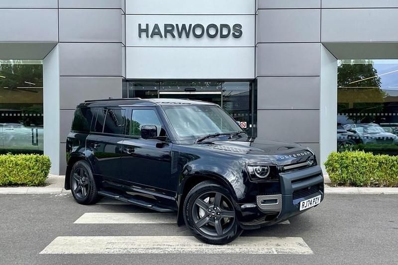 Black Used 2024 Land Rover Defender SE Dynamic SUV | £66,780 (Fair price) - Image 1/1