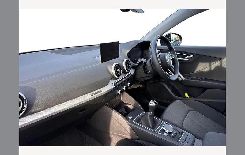 Used Audi Q2 Sport 110 HP (80 kW) 2023 Black SUV