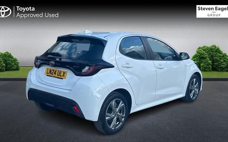 Used Toyota Yaris Hybrid 116 HP (85 kW) 2026 Hatchback