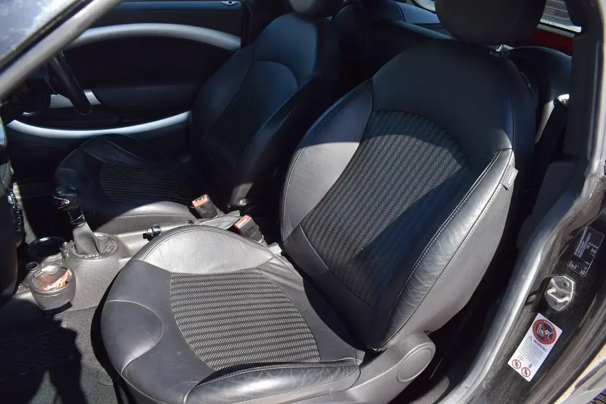 Used Mini Cooper S Coupé 2012 Black Coupe