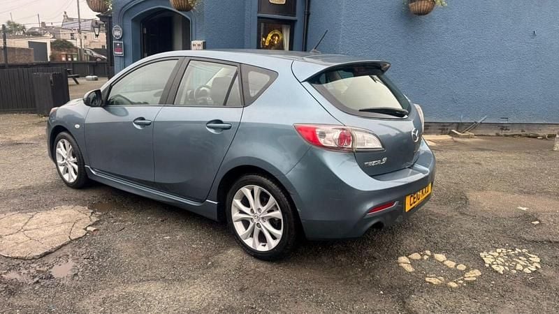 Used Mazda 3 105 HP (77 kW) 2010 Blue Hatchback