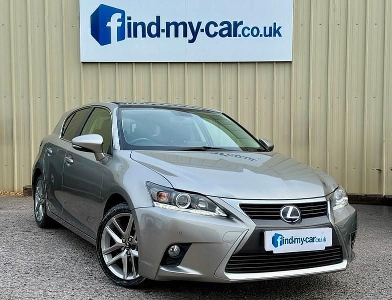 Grey/black Used 2015 Lexus CT200h | £9,999 (Fair price) - Image 1/2