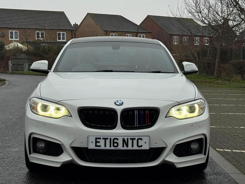 Used BMW 220 M Sport 2016 White Coupe