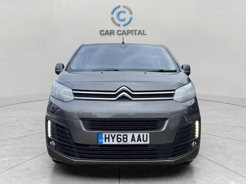 Usado Citroën Spacetourer Feel 180 HP (132 kW) 2018 Cinzento Monovolume