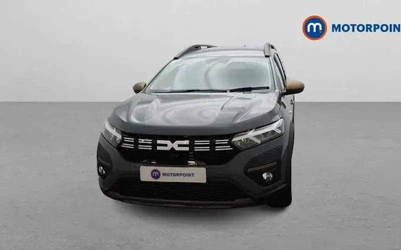 Used Dacia Jogger Extreme 141 HP (103 kW) 2025 MPV