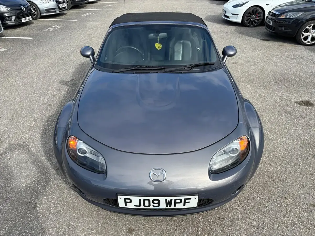Used Mazda MX5 Inclusive 161 HP (118 kW) 2009 Grey Cabriolet
