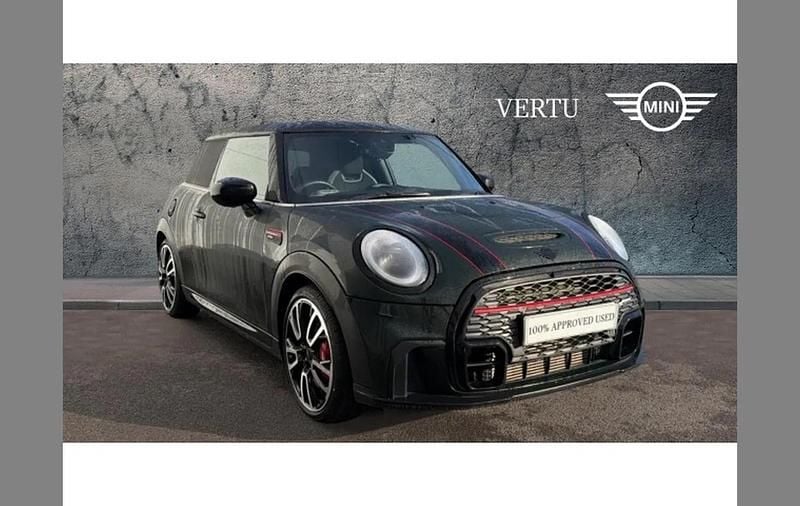 Used Mini John Cooper Works Premium 231 HP (169 kW) 2022 Green Hatchback