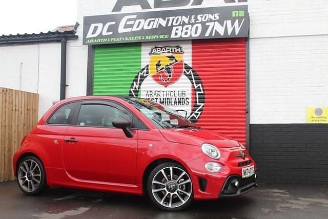 Used Abarth 595C Turismo 165 HP (121 kW) 2024 Red Cabriolet