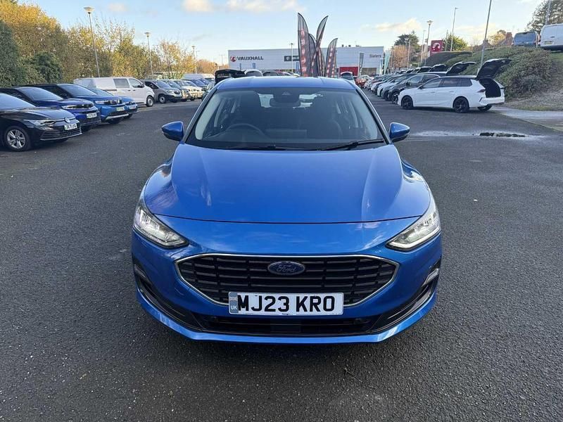 Used Ford Focus Titanium 153 HP (112 kW) 2023 Blue Hatchback