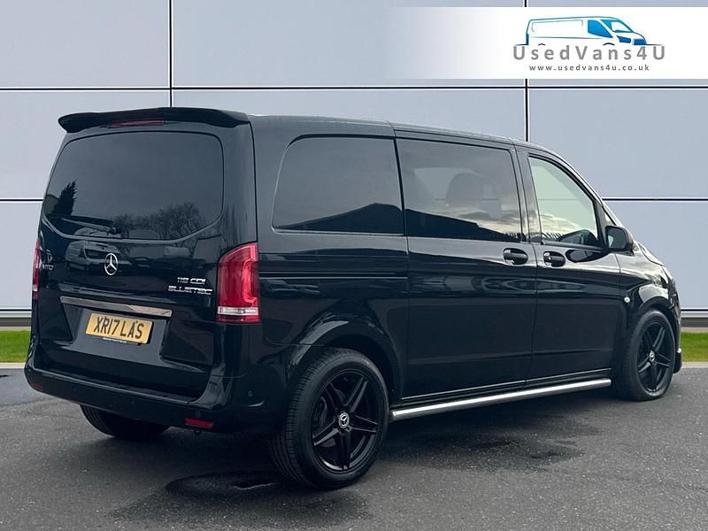 Used Mercedes Vito 190 HP (139 kW) 2018 Black Van
