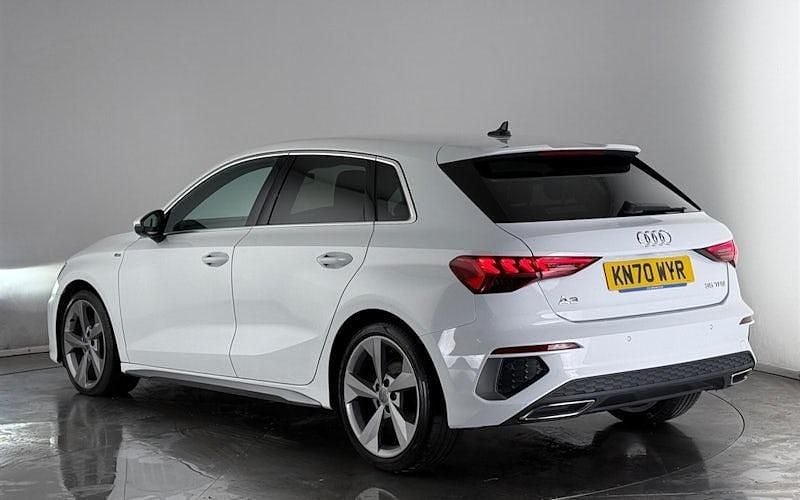 Used Audi A3 Sportback S-Line 150 HP (110 kW) 2024 Hatchback