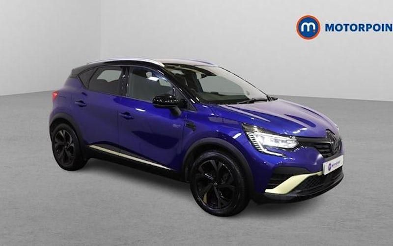 Used Renault Captur Engineered 143 HP (105 kW) 2023 Blue/black SUV