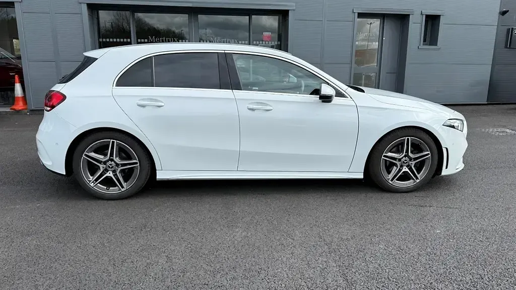 Used Mercedes A150 Executive 150 HP (110 kW) 2021 White Hatchback
