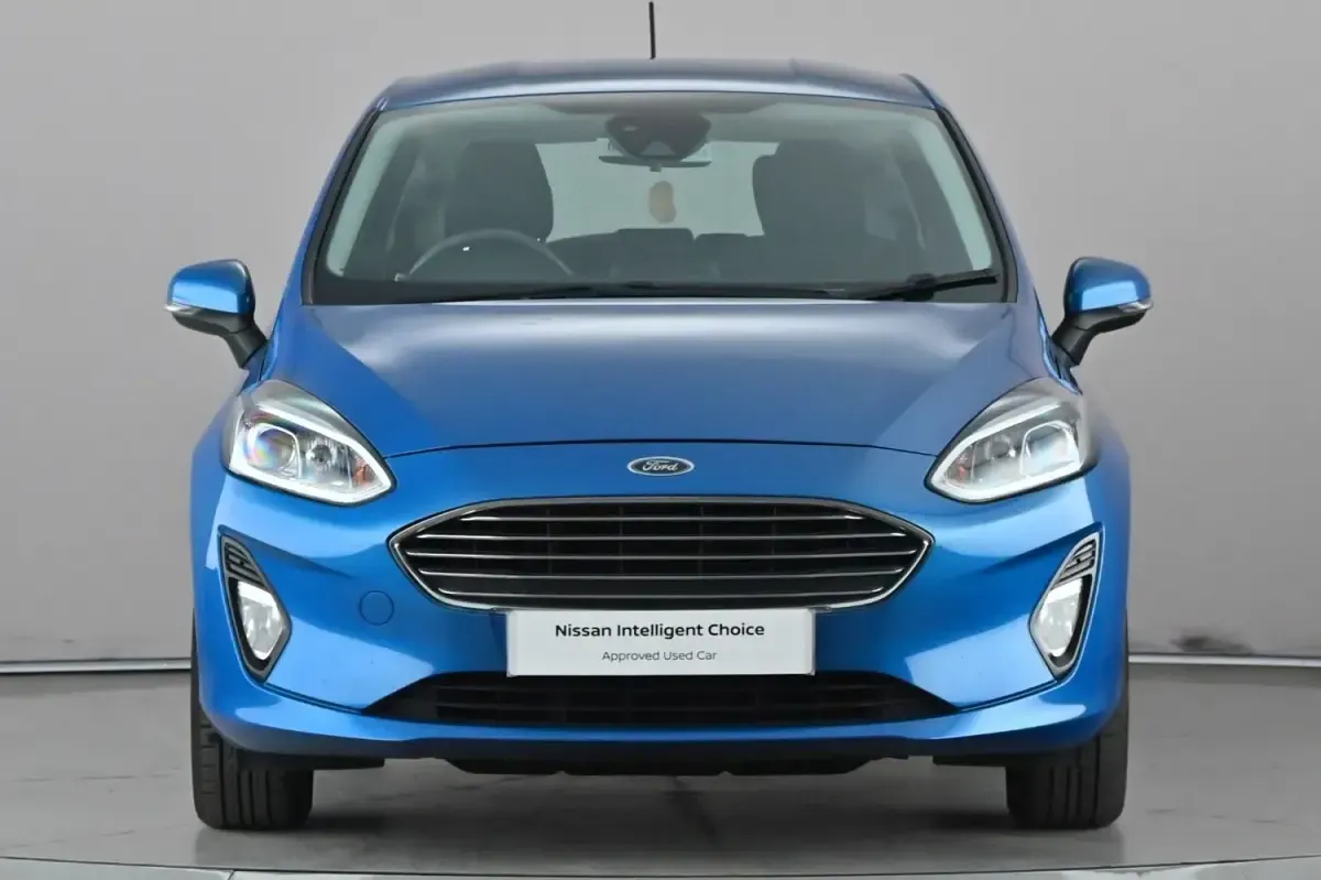 Usado Ford Fiesta Zetec 100 HP (73 kW) 2019 Azul Citadino