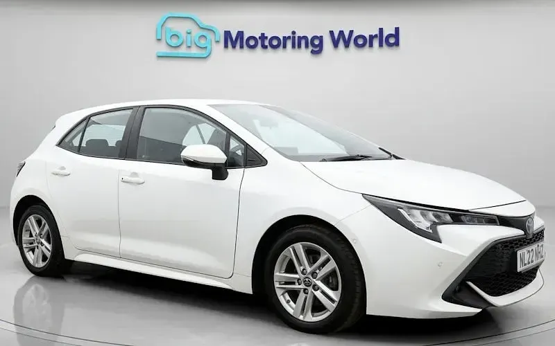 Used Toyota Corolla 122 HP (89 kW) 2022 Hatchback
