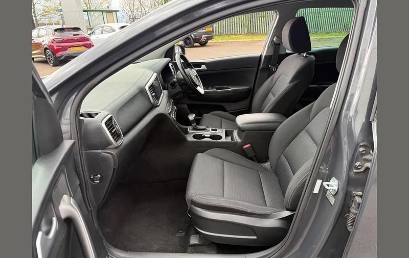 Used Kia Sportage 136 HP (100 kW) 2021 Grey SUV
