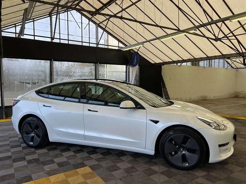 Used Tesla Model 3 Long Range AWD 366 kW (498 HP) 2020 White Sedan