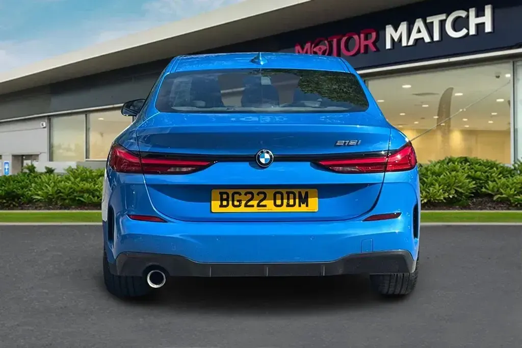 Begagnad BMW 218 M Sport 2022 Blå Sportkupé
