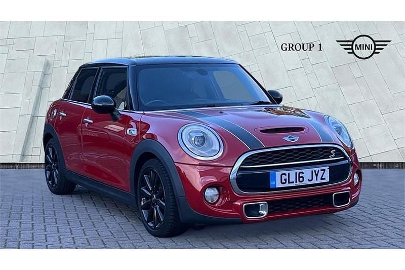 Red Used 2016 Mini Cooper S Hatch Hatchback | £11,195 (Fair price) - Image 1/4