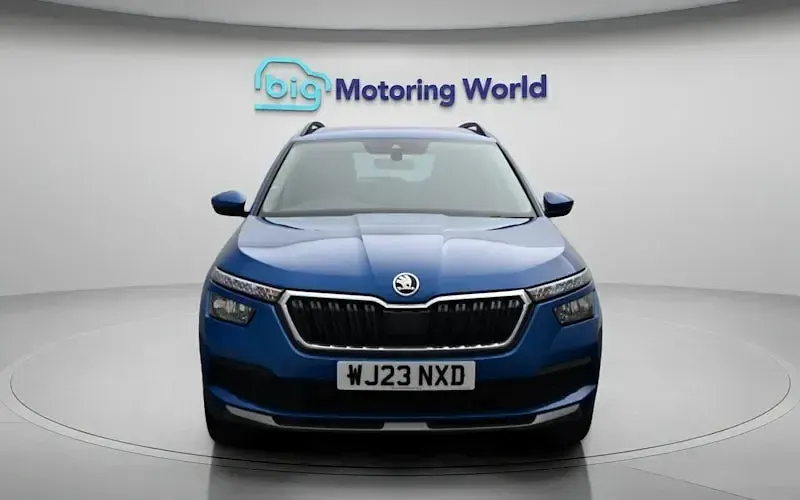 Used Skoda Kamiq SE Drive 95 HP (69 kW) 2023 Blue SUV
