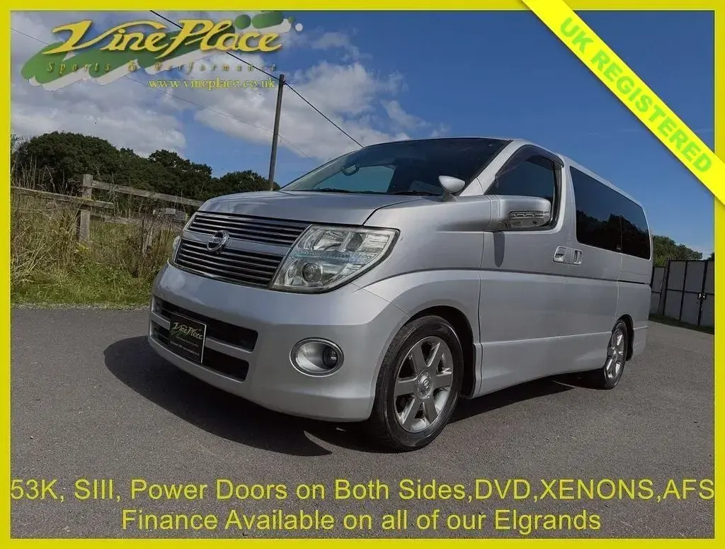 Used Nissan Elgrand 2008 Silver MPV