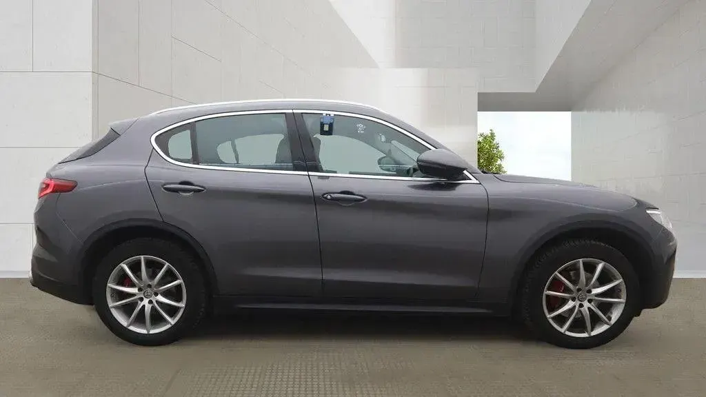 Used Alfa Romeo Stelvio Edizione Speciale 2018 Grey SUV