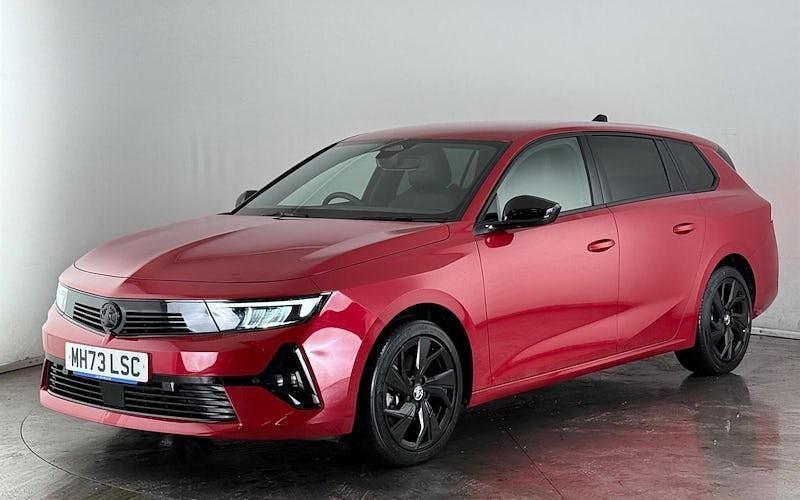Used Vauxhall Astra 131 HP (96 kW) 2025 Estate