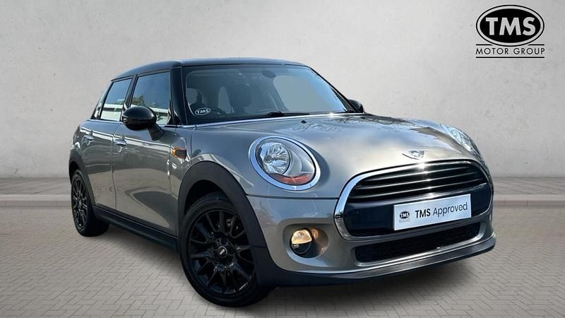 Used Mini Cooper Hatch 2017 Silver Hatchback