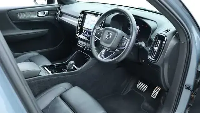 Used Volvo XC40 300 kW (408 HP) 2021 Thunder grey SUV