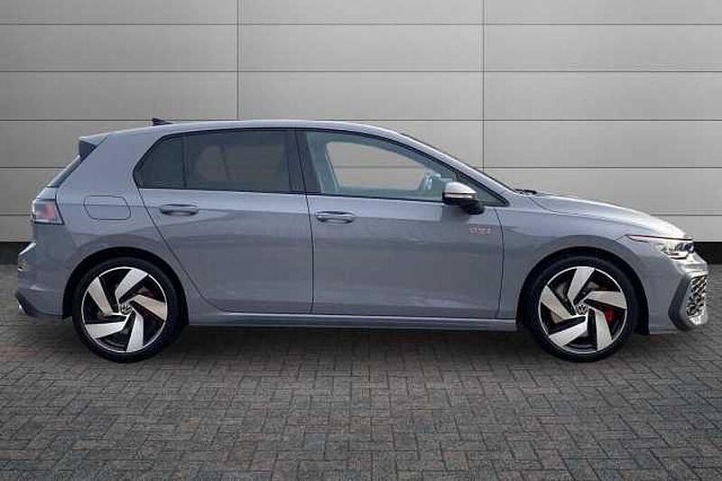 New VW Golf VIII GTI 265 HP (194 kW) 2025 Grey Hatchback