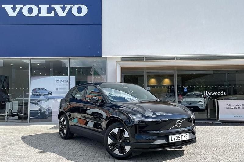 Used 2025 Volvo EX30 Core SUV | £31,890 (A bit pricey) - Image 1/1