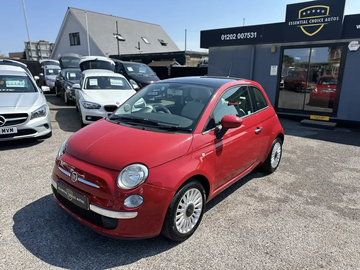 Used Fiat 500 Lounge 69 HP (50 kW) 2013 Red Hatchback