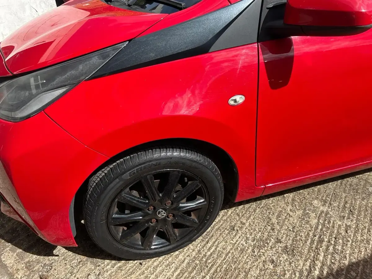 Used Toyota Aygo x-style 69 HP (50 kW) 2017 Red Hatchback